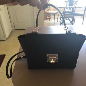 Michael Kors Crossbody with extra handle